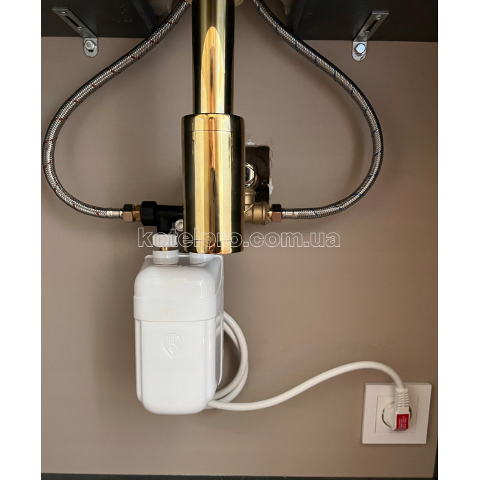 Проточный водонагреватель Dafi 5,5 kW 230W 50Hz