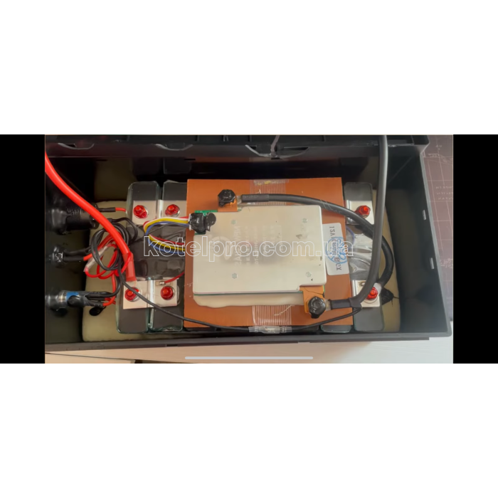 Акумулятор Kepworth LiFePO4 12V/100AH з зарядкой та з вбудованим BMS